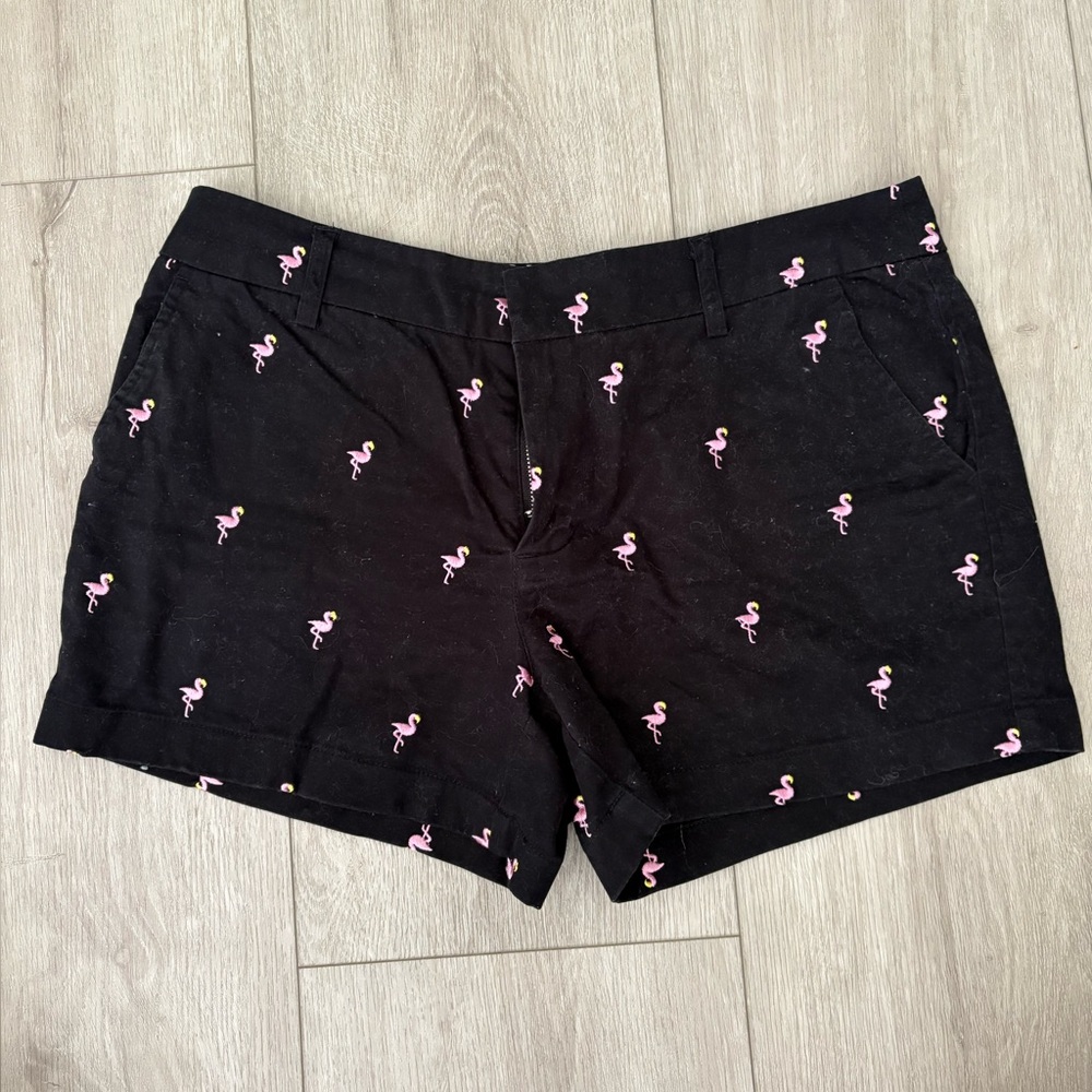 Jones New York - Black Flamingo Print Women's Shorts - size 6
